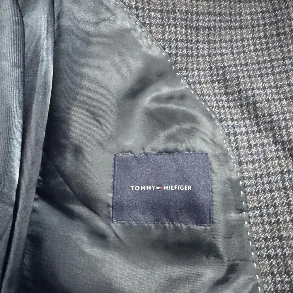 Tommy Hilfiger 42R Blazer‎ Sport Coat Mens Gray Check Wool